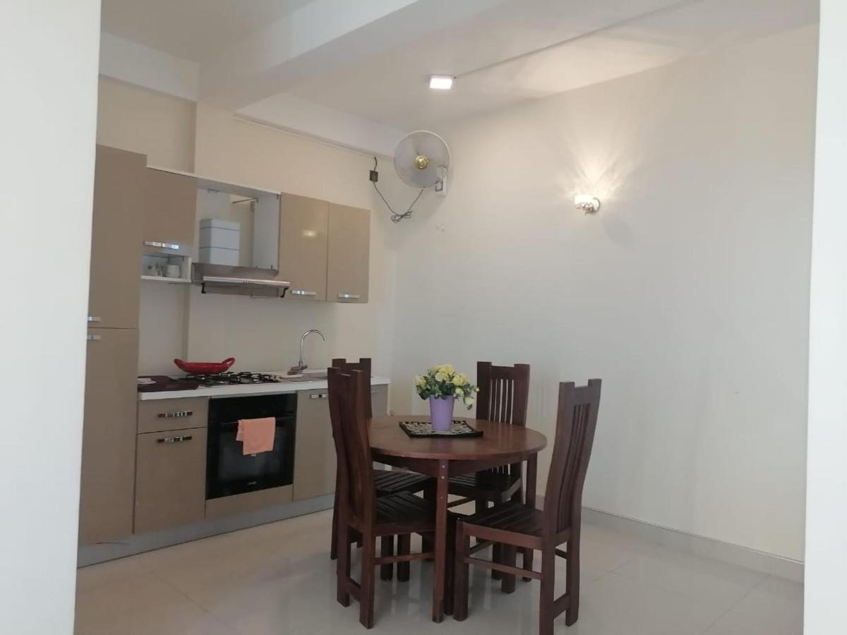 Queens Beach Hotel Tangalle Ngoại thất bức ảnh