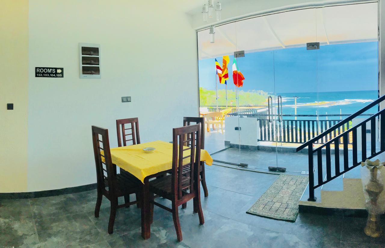 Queens Beach Hotel Tangalle Ngoại thất bức ảnh
