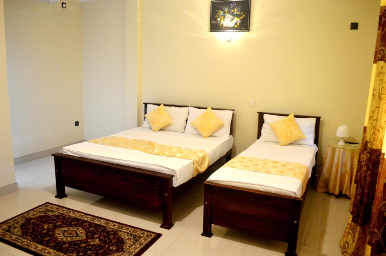 Queens Beach Hotel Tangalle Ngoại thất bức ảnh