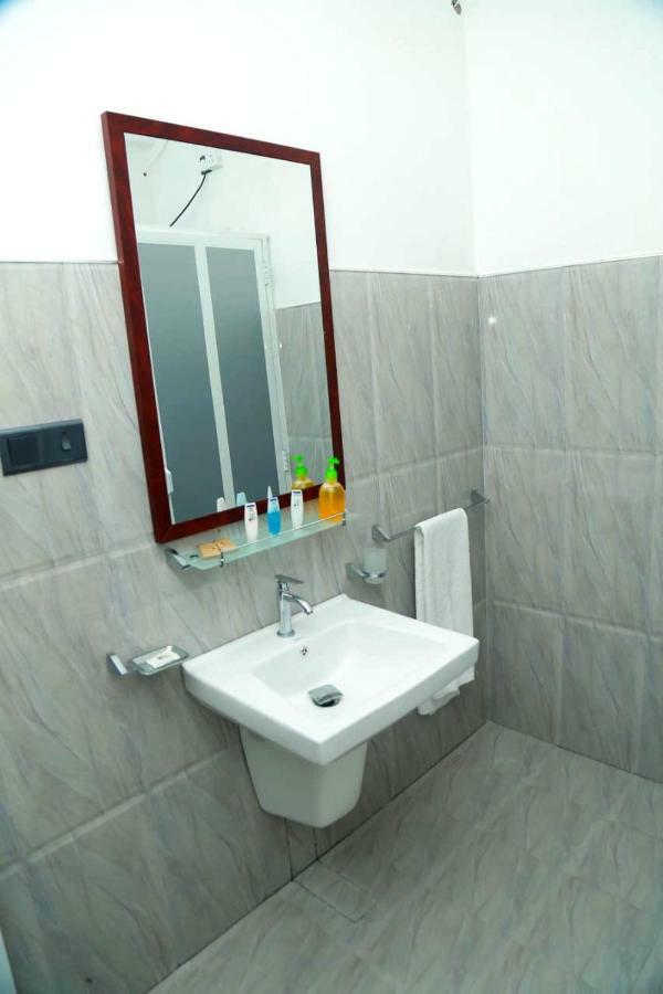 Queens Beach Hotel Tangalle Ngoại thất bức ảnh